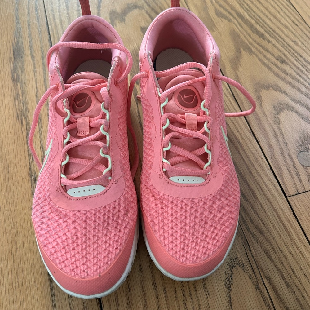 Nike tennis sneakers worn once inside